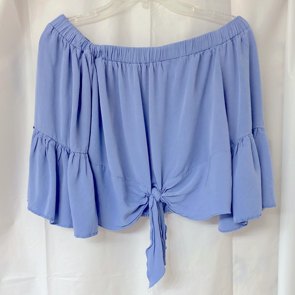 Charlotte Russe off the shoulder tie bottom crop top Size M